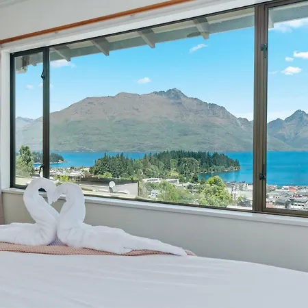 Town Centre Location With Stunning View - Unit 1 Apartment Queenstown Exterior photo