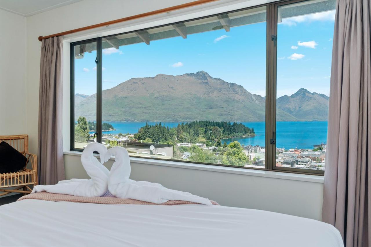 Apartment Town Centre Location With Stunning View - Unit 1 Queenstown